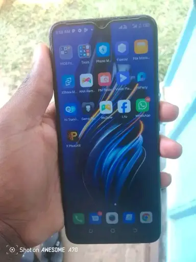 Tekno Pova Neo