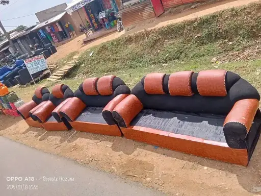Seven seater leather